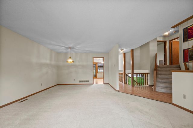 1494 Creek Park Lane, Fridley, MN 55432