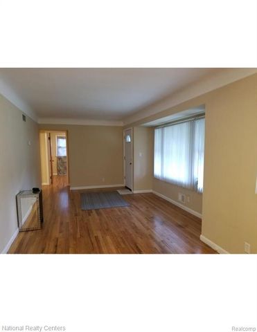 18270 Foch Street, Livonia, MI 48152