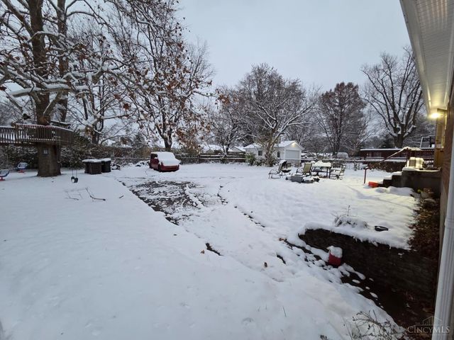 2806 Breezy Way, Cincinnati, OH 45239