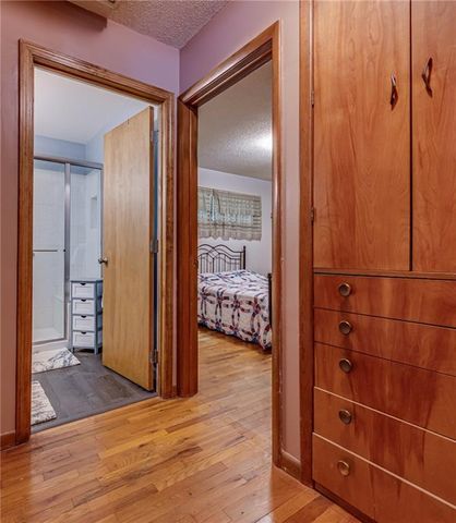 601 S Mulberry Street, Louisburg, KS 66053
