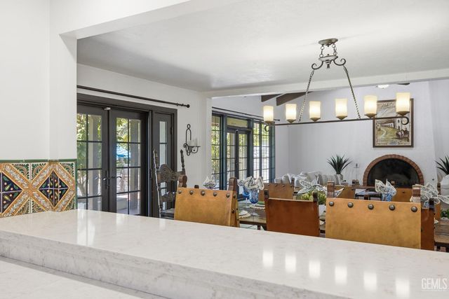4265 Country Club Drive, Bakersfield, CA 93306