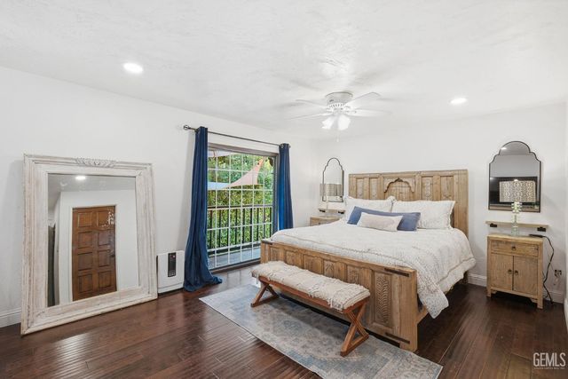 4265 Country Club Drive, Bakersfield, CA 93306