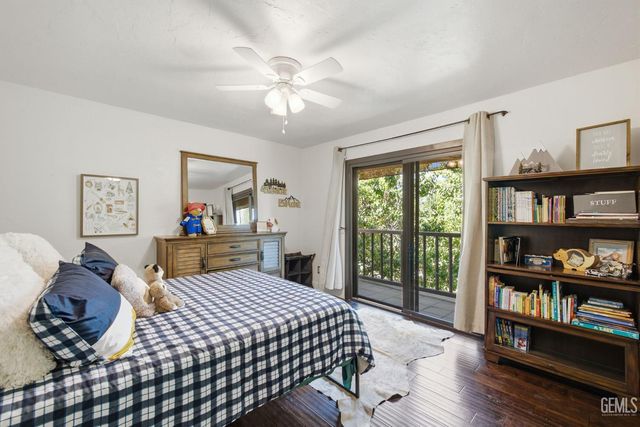 4265 Country Club Drive, Bakersfield, CA 93306