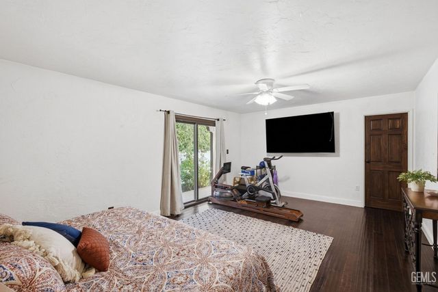 4265 Country Club Drive, Bakersfield, CA 93306