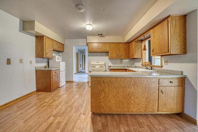 W139N6995 Bay Ridge LANE, Menomonee Falls, WI 53051