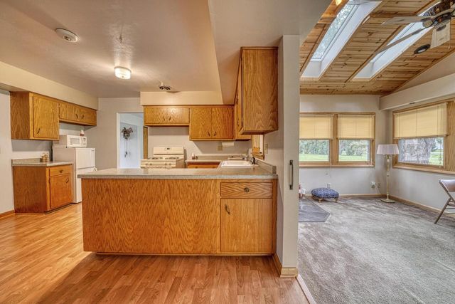 W139N6995 Bay Ridge LANE, Menomonee Falls, WI 53051