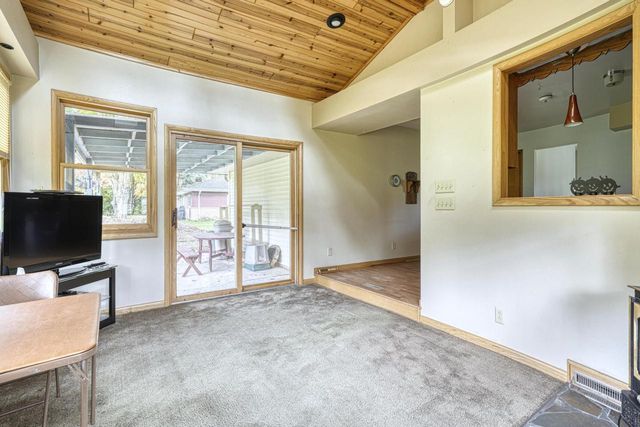 W139N6995 Bay Ridge LANE, Menomonee Falls, WI 53051