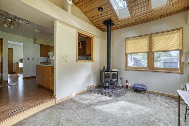 W139N6995 Bay Ridge LANE, Menomonee Falls, WI 53051