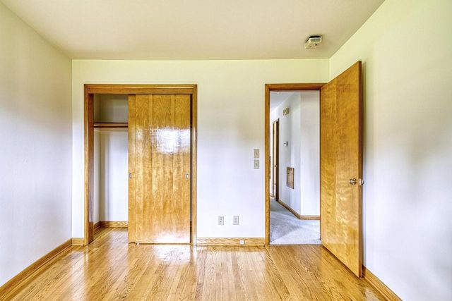 W139N6995 Bay Ridge LANE, Menomonee Falls, WI 53051