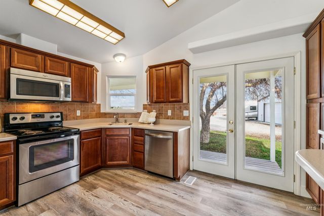 25164 Lansing Lane, Middleton, ID 83644