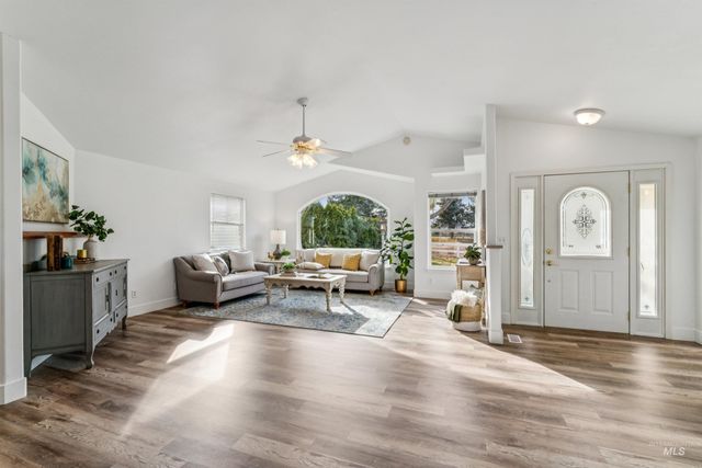 25164 Lansing Lane, Middleton, ID 83644