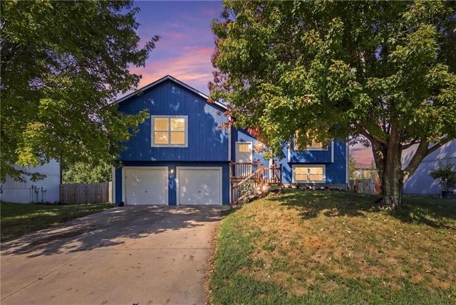 17188 Jennifer Street, Gardner, KS 66030