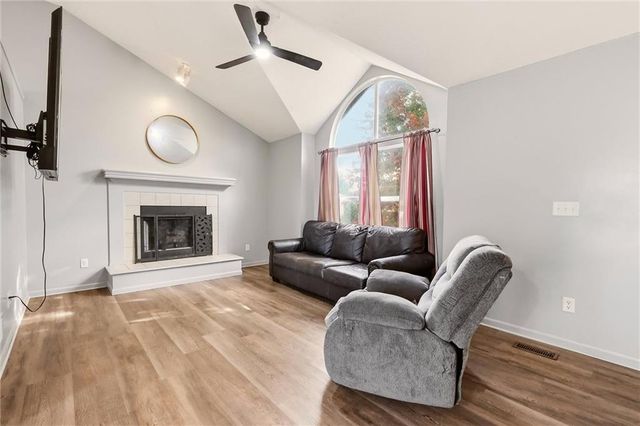 17188 Jennifer Street, Gardner, KS 66030