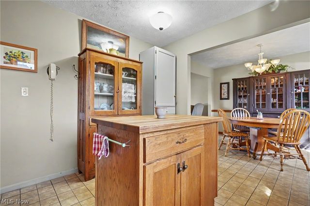 4765 Warwick Drive S, Canfield, OH 44406