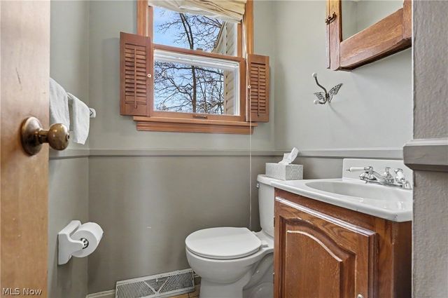 4765 Warwick Drive S, Canfield, OH 44406