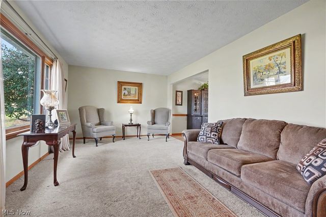 4765 Warwick Drive S, Canfield, OH 44406