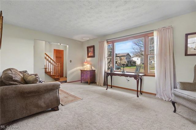 4765 Warwick Drive S, Canfield, OH 44406