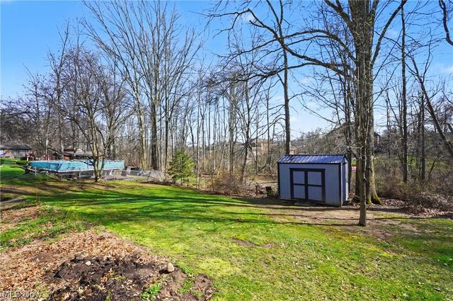 4765 Warwick Drive S, Canfield, OH 44406