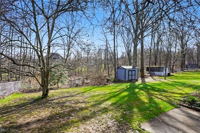 4765 Warwick Drive S, Canfield, OH 44406