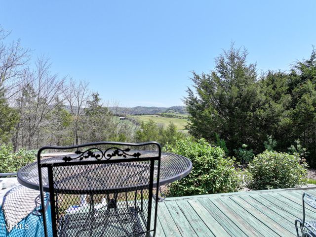 701 Doc Hawkins Road, Greeneville, TN 37745