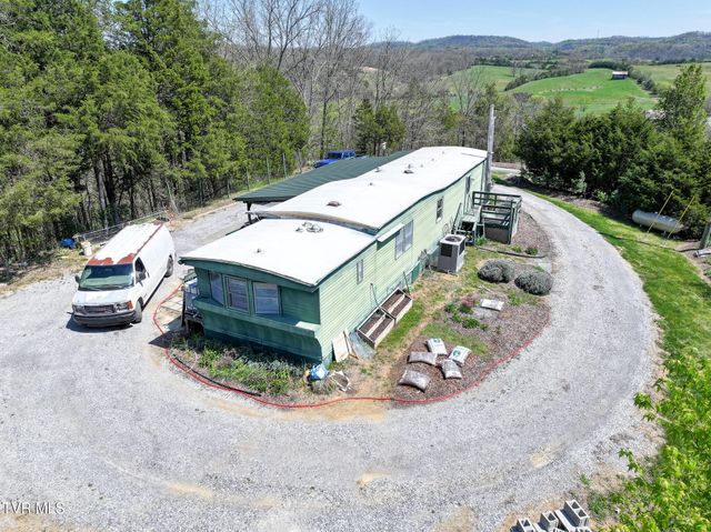 701 Doc Hawkins Road, Greeneville, TN 37745