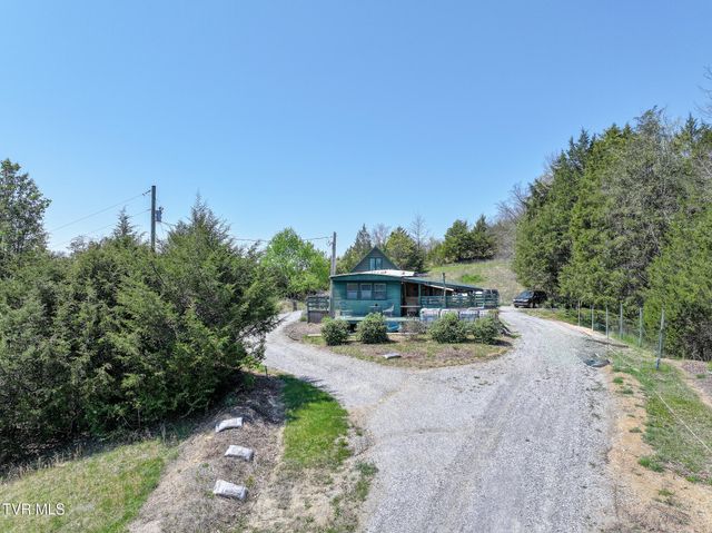 701 Doc Hawkins Road, Greeneville, TN 37745