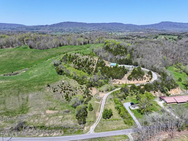 701 Doc Hawkins Road, Greeneville, TN 37745