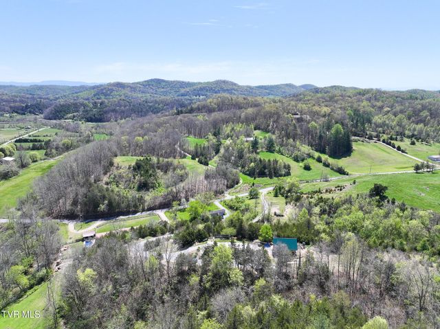 701 Doc Hawkins Road, Greeneville, TN 37745