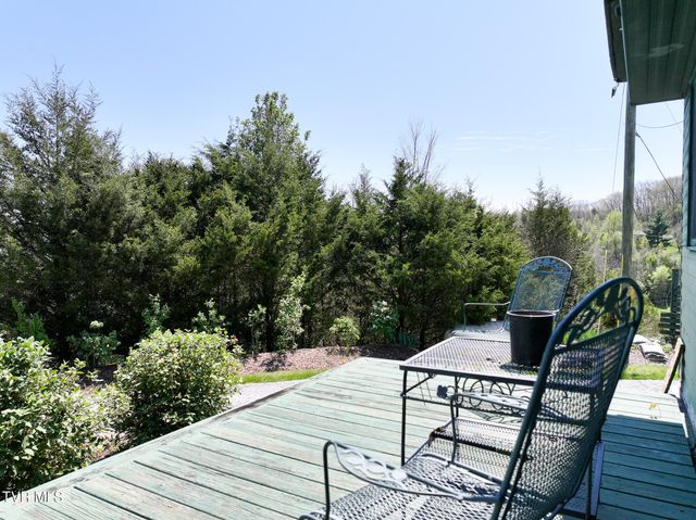 701 Doc Hawkins Road, Greeneville, TN 37745