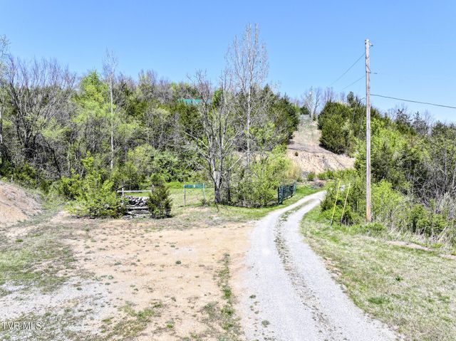 701 Doc Hawkins Road, Greeneville, TN 37745