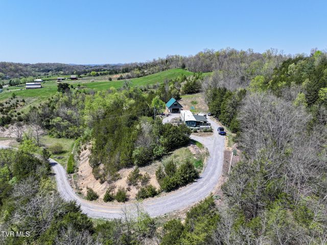 701 Doc Hawkins Road, Greeneville, TN 37745