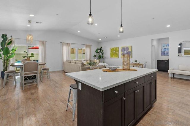 34751 Ribbon Grass Way, Murrieta, CA 92563