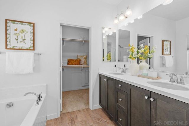 34751 Ribbon Grass Way, Murrieta, CA 92563