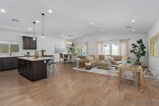 34751 Ribbon Grass Way, Murrieta, CA 92563