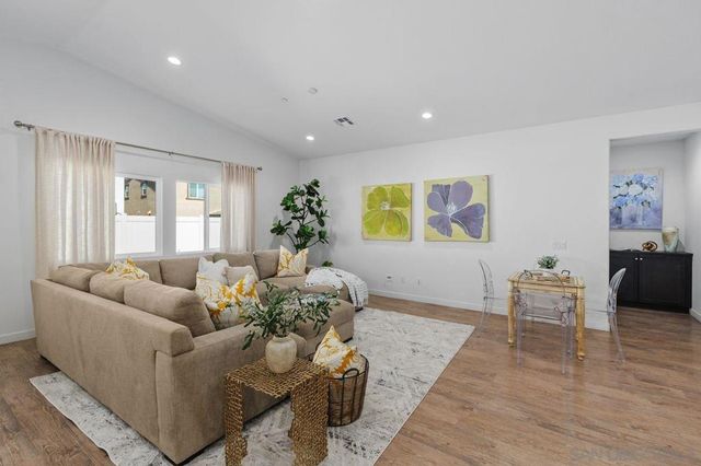 34751 Ribbon Grass Way, Murrieta, CA 92563