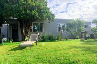 228 Appaloosa Drive, Los Lunas, NM 87031