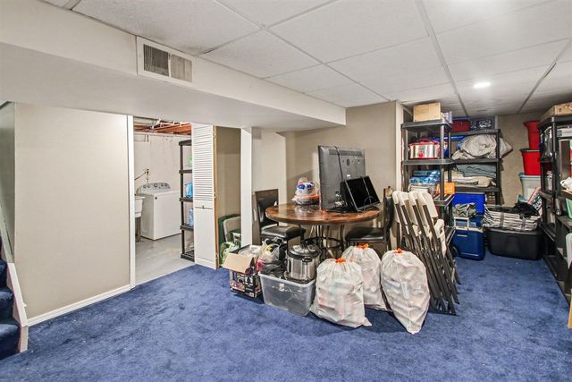 25151 Pearl Street, Roseville, MI 48066