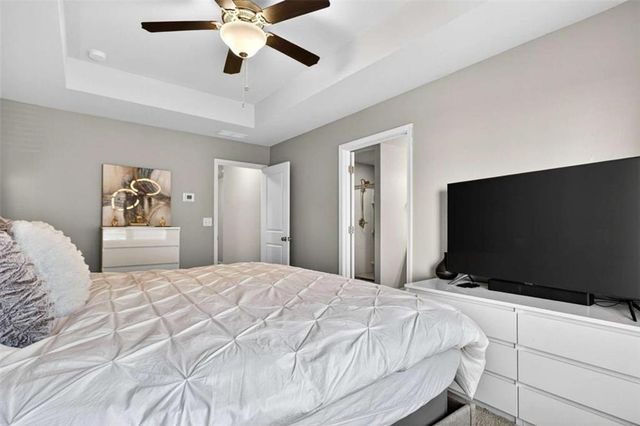 3182 Meadowstone Lane, Atlanta, GA 30331