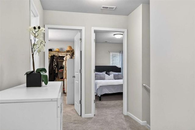 3182 Meadowstone Lane, Atlanta, GA 30331