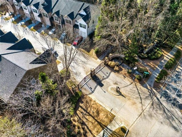 3182 Meadowstone Lane, Atlanta, GA 30331