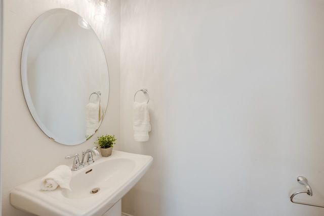 2496 MOUNT VERNON LANE, Tallahassee, FL 32311