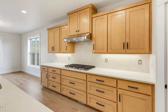 505 Autumn Hills Drive, Medford, OR 97504