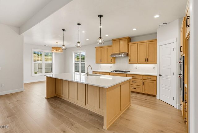 505 Autumn Hills Drive, Medford, OR 97504