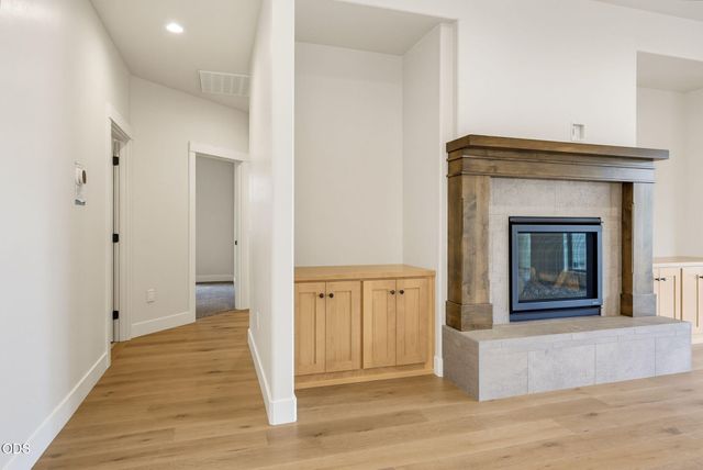 505 Autumn Hills Drive, Medford, OR 97504