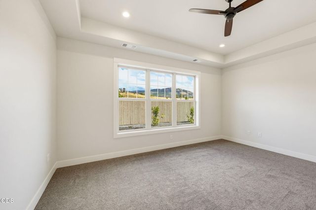 505 Autumn Hills Drive, Medford, OR 97504