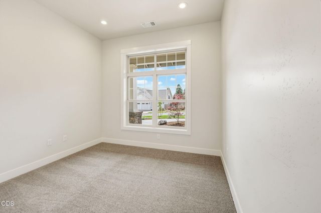 505 Autumn Hills Drive, Medford, OR 97504
