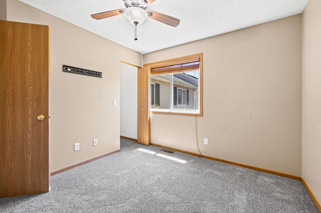 15537 Foghorn Lane 45, Apple Valley, MN 55124