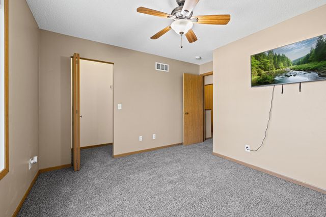 15537 Foghorn Lane 45, Apple Valley, MN 55124