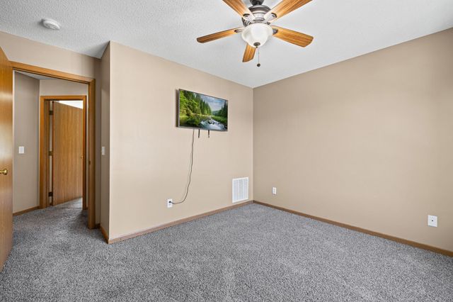 15537 Foghorn Lane 45, Apple Valley, MN 55124