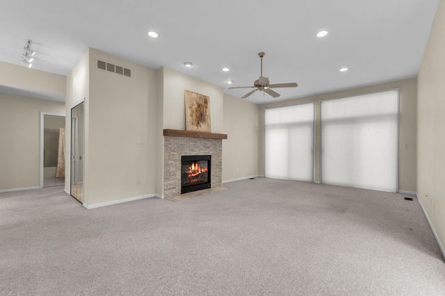 4853 Lone Oak Court 11, Pittsfield Charter Twp, MI 48108